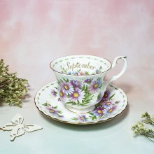 Set trà tháng 9 của Royal Albert ENGLAND. Tình trạng mới tốt.